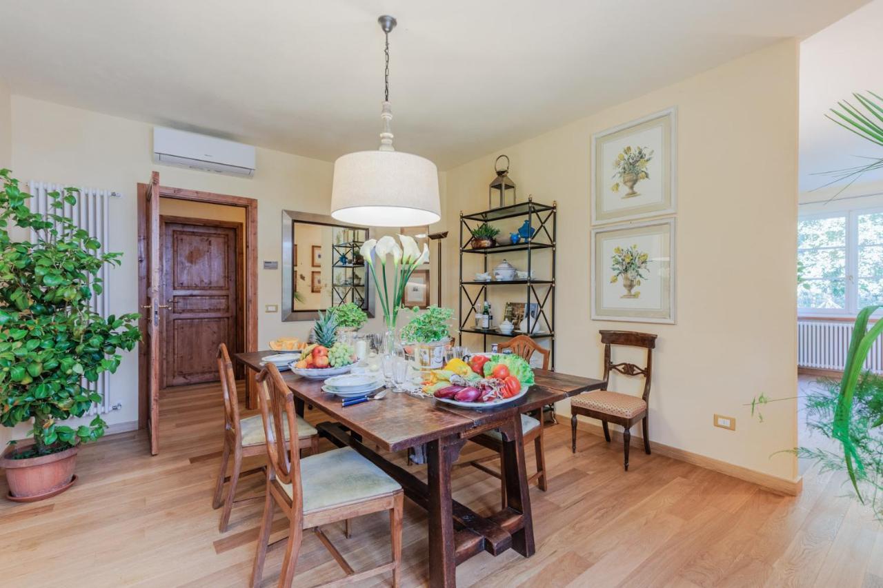 Villa Bassotta, A Charming Cottage لوكا المظهر الخارجي الصورة