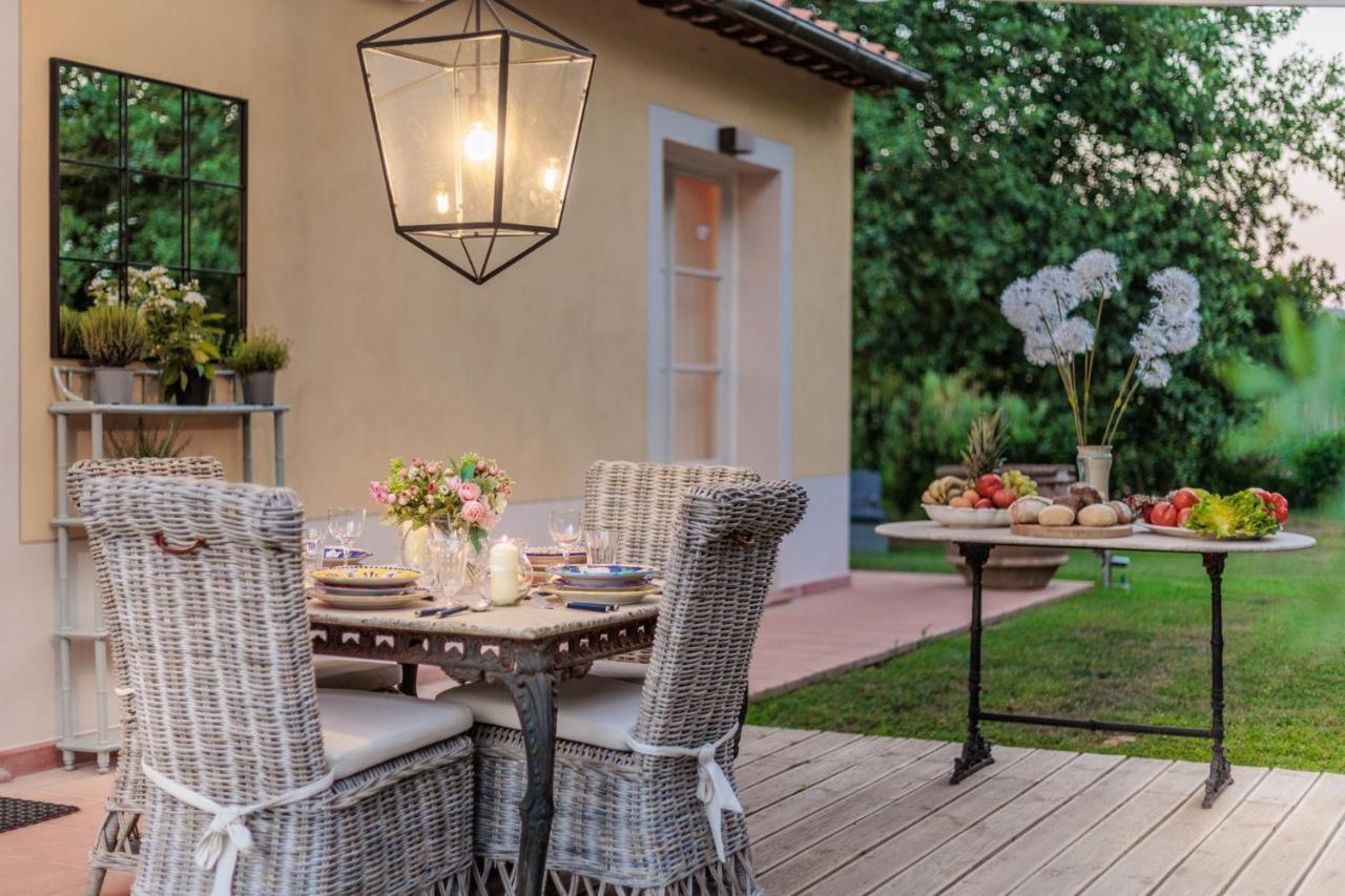 Villa Bassotta, A Charming Cottage لوكا المظهر الخارجي الصورة