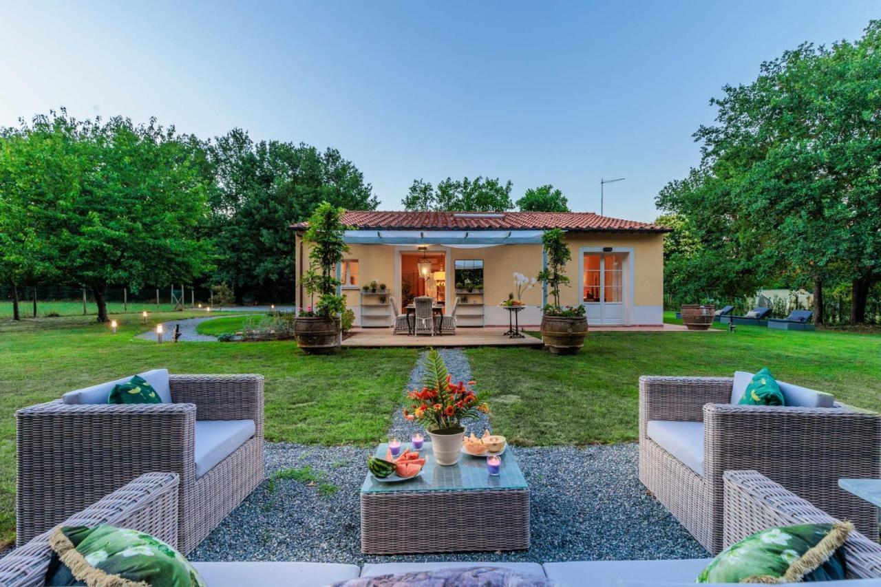 Villa Bassotta, A Charming Cottage لوكا المظهر الخارجي الصورة